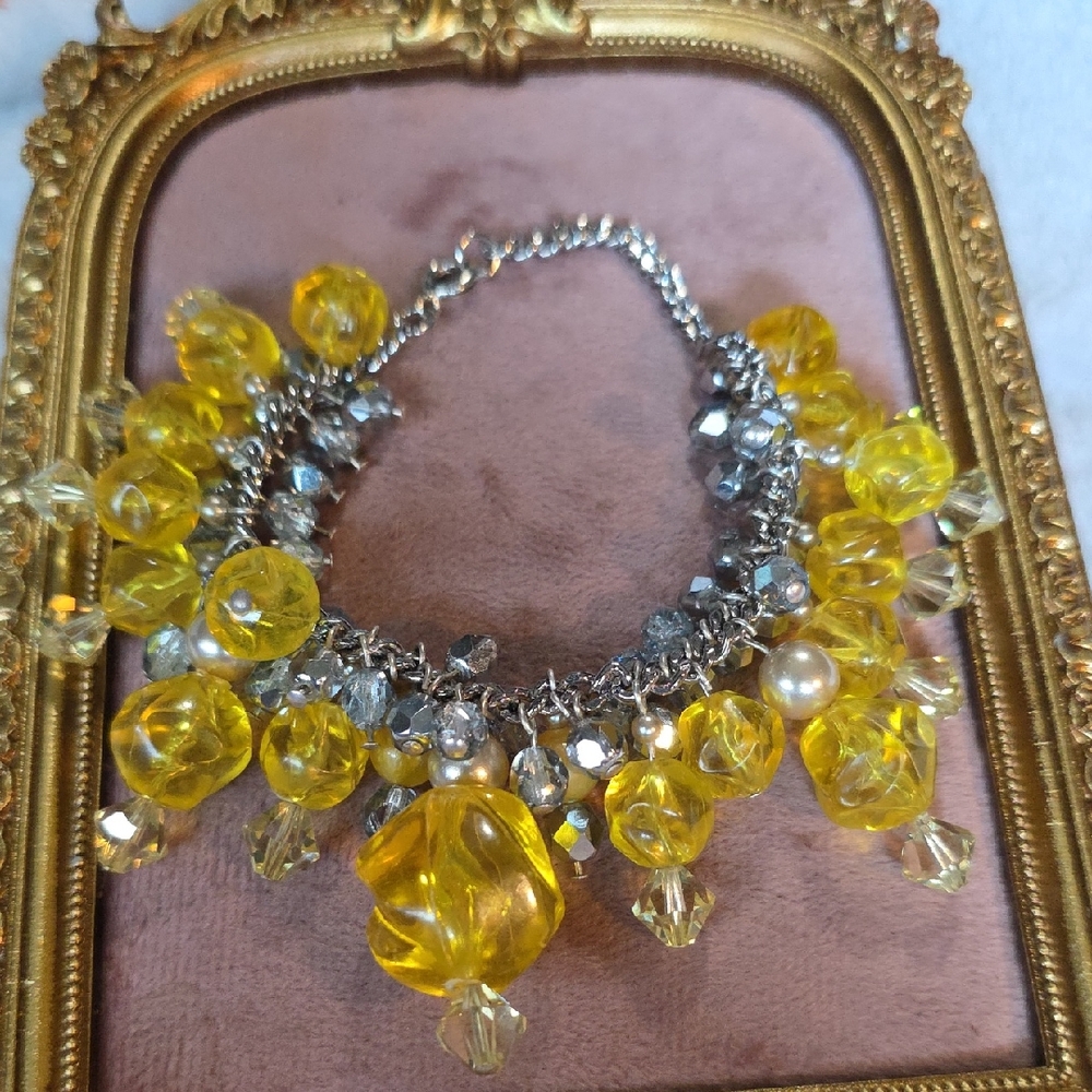 Vintage Yellow and Silver Cluster Or Cha Cha Beaded Bracelet